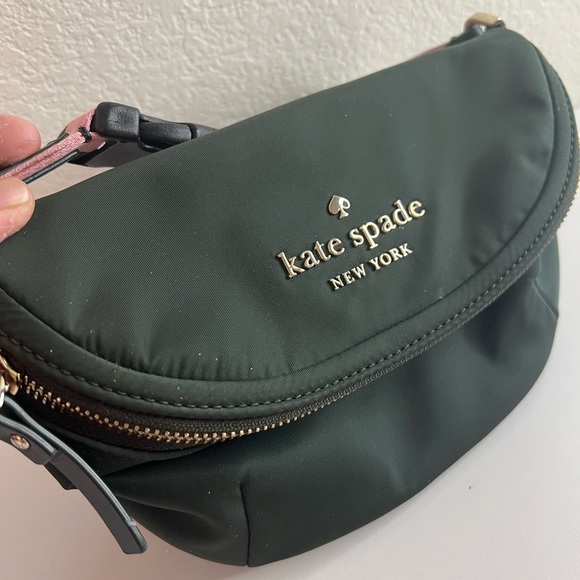 Kate Spade Dark Green Bag with Pink and Black Strap - Picture 2 of 6